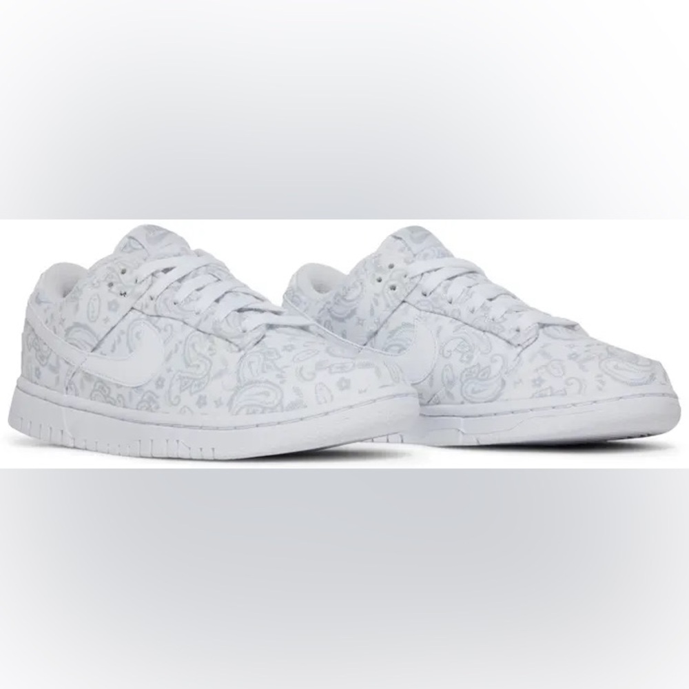 WMNS Dunk Low ESS 'Paisley White'  size 9